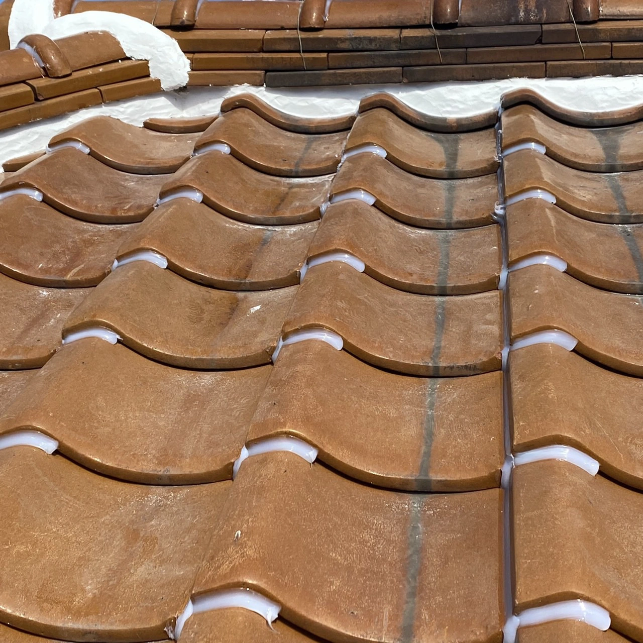 ラバーロック工法で漆喰工事